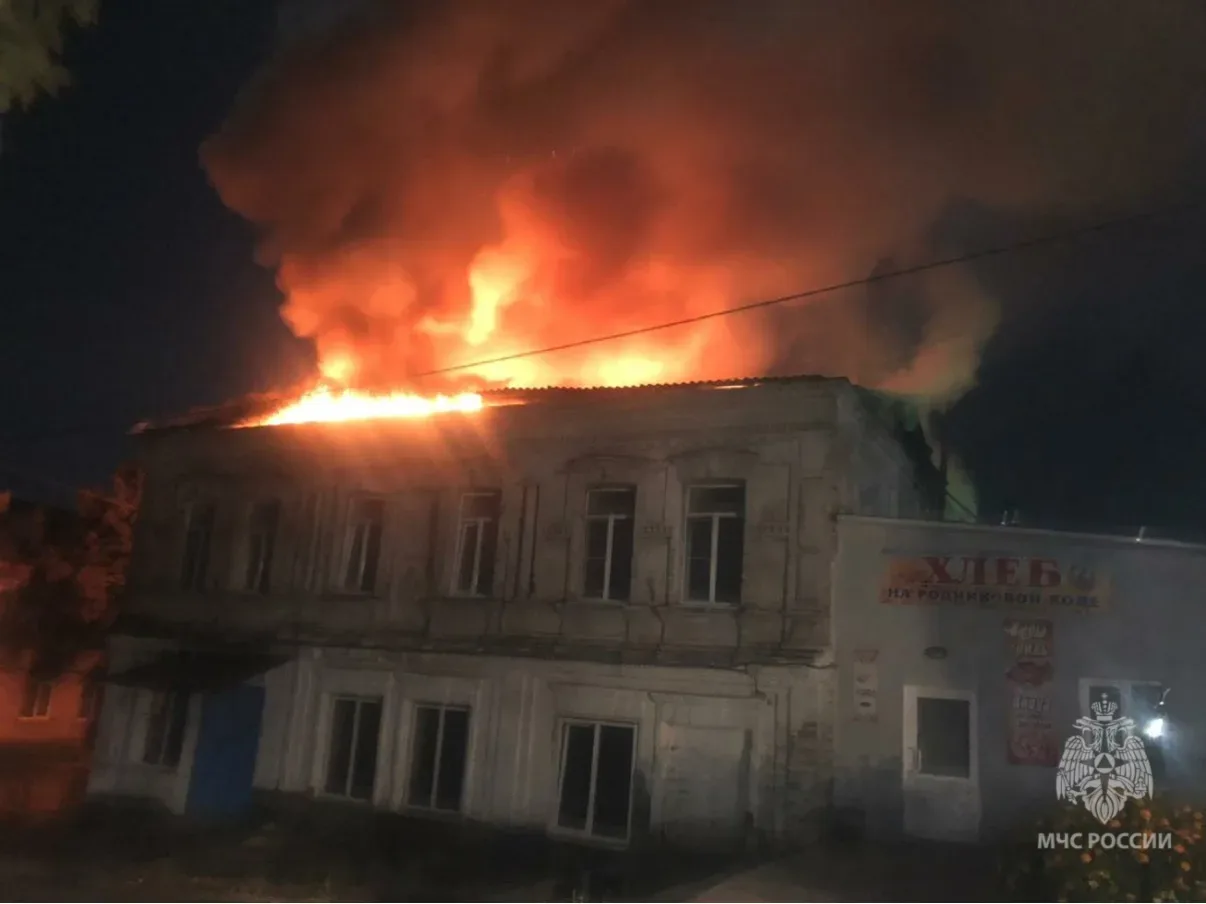 В Курской области из-за пожара в многоквартирном доме возбудили уголовное дело