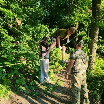 Курские школьники преодолели 20 км за два дня похода  