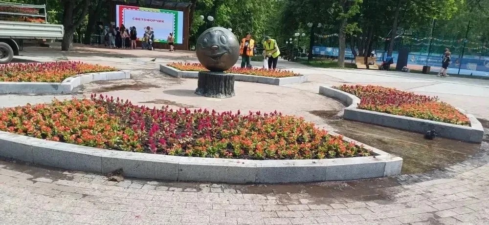 В Курске на Ермошкином озере планируют высадить более 14 тысяч цветов