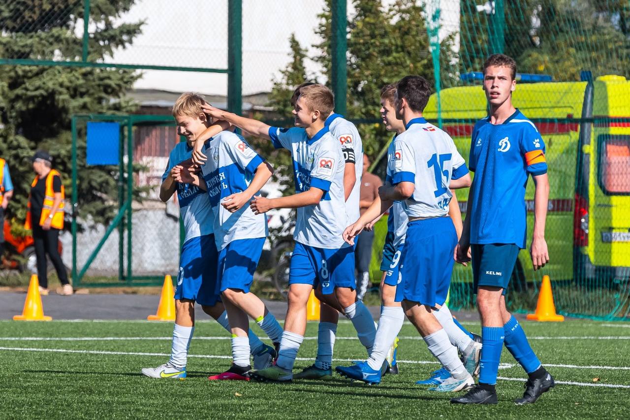 Руководителем спортивной школы «Авангард» в Курске назначен Юрий Бортников