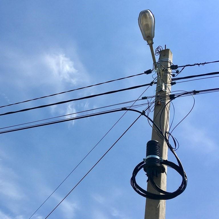 В Курске начнут демонтаж незаконно размещённого волоконно-оптического кабеля