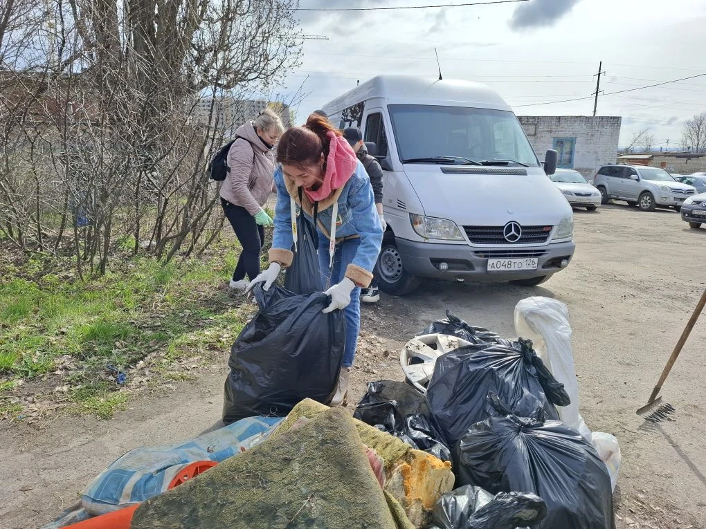 Администрация Сеймского округа Курска навела порядок на КЗТЗ