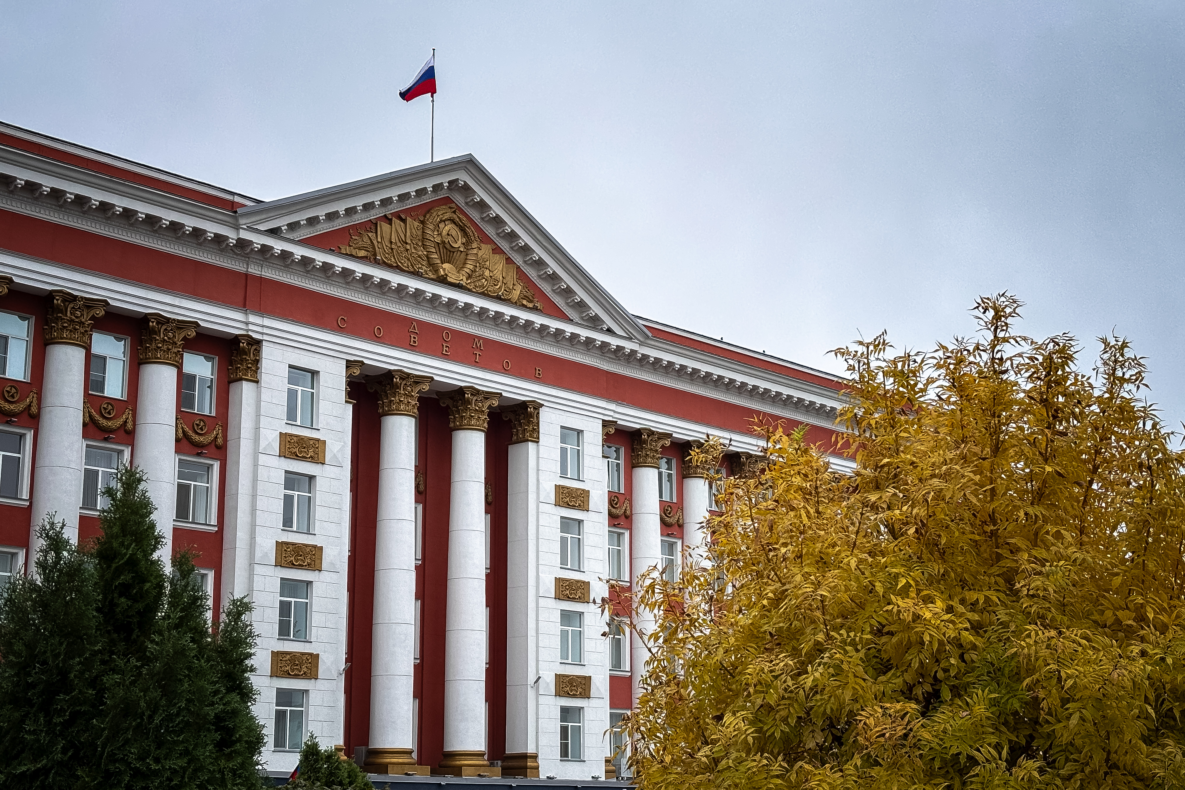 Губернатор напомнил об утверждении новой структуры правительства Курской области