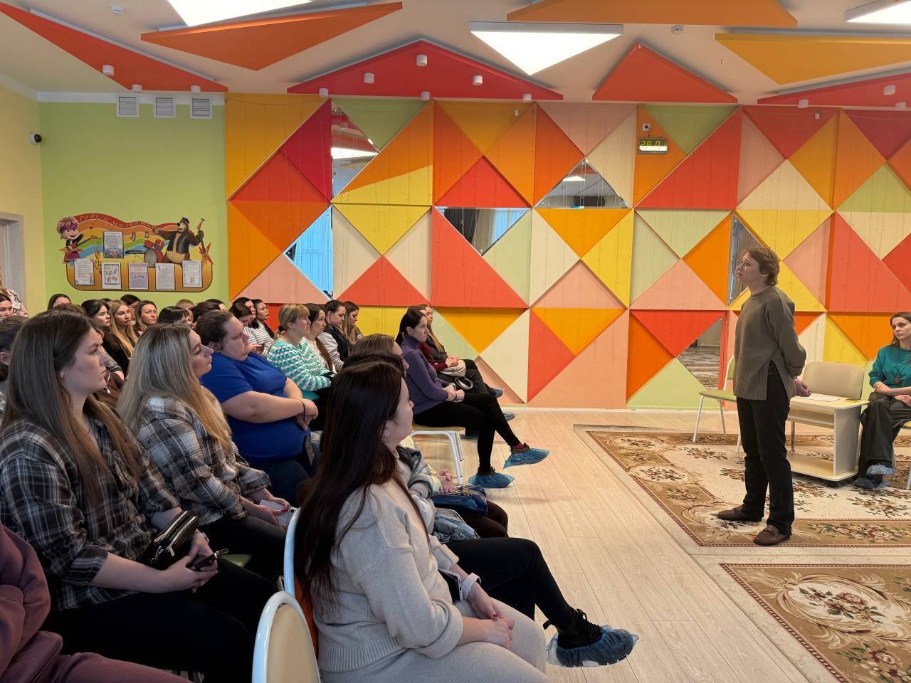 В Курских  дошкольных учреждениях проводятся встречи по профилактике поведенческих нарушений у детей  