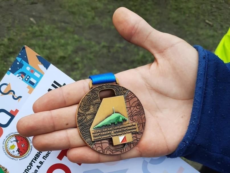 Три курских спортсмена завоевали серебряные медали в турнире по спортивному ориентированию