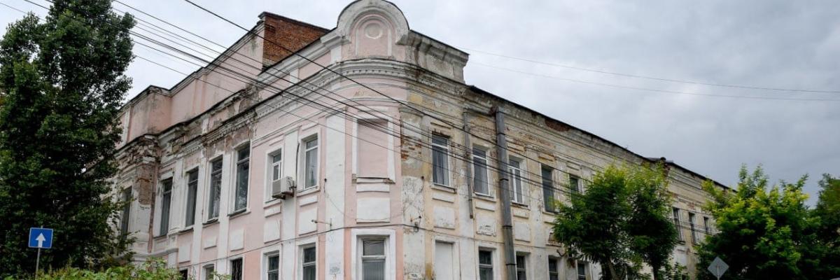 В Курске отремонтируют здание электромеханического техникума