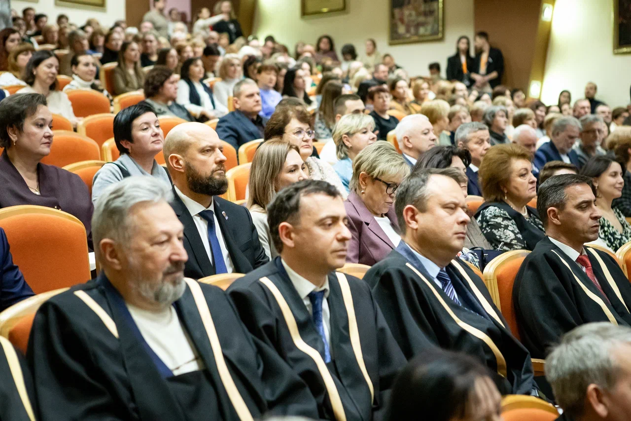 В день рождения Курского медуниверситета чествовали его лучших работников