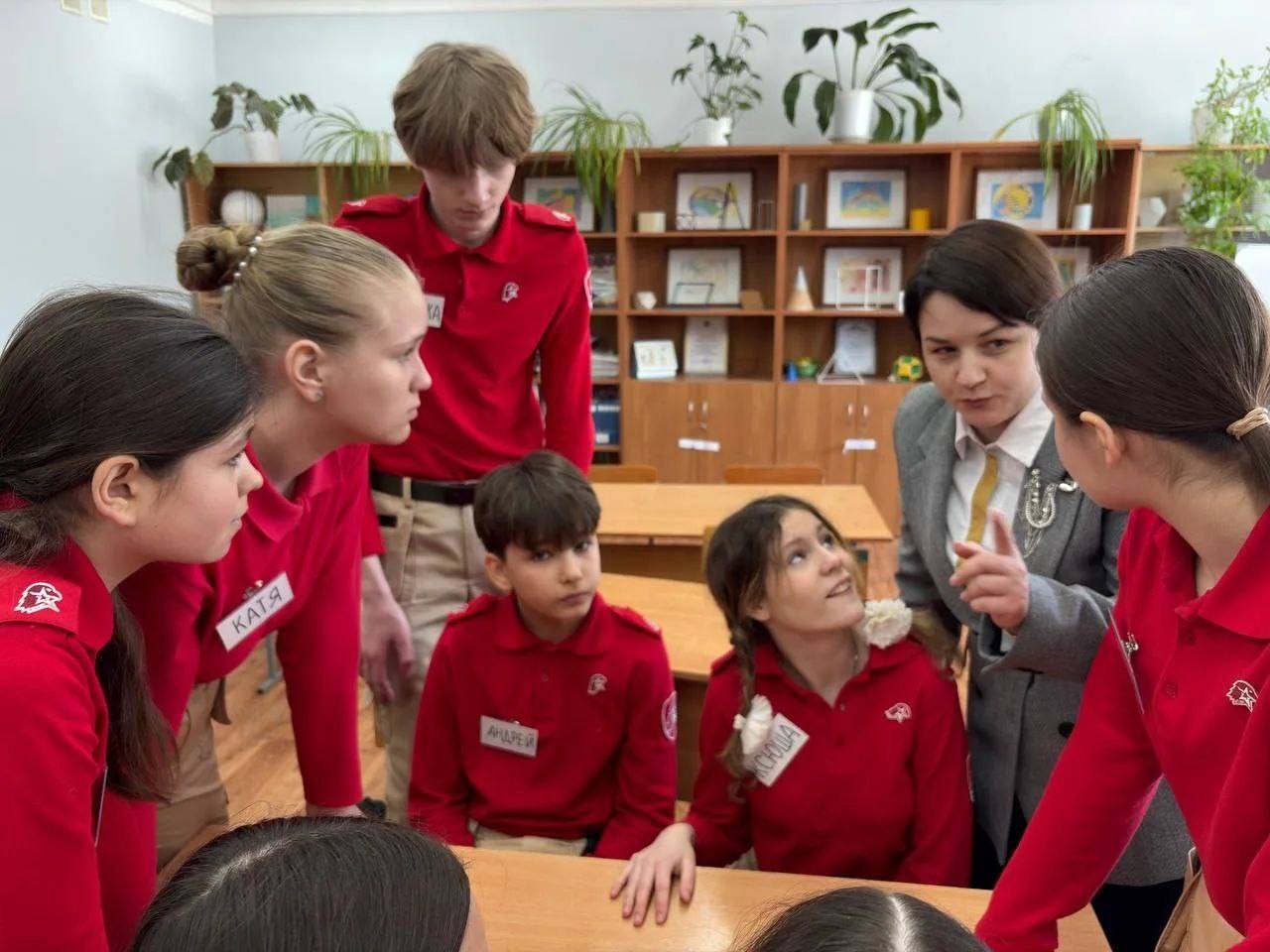 В Курске начался городской конкурс профессионального педагогического мастерства «Воспитать человека»