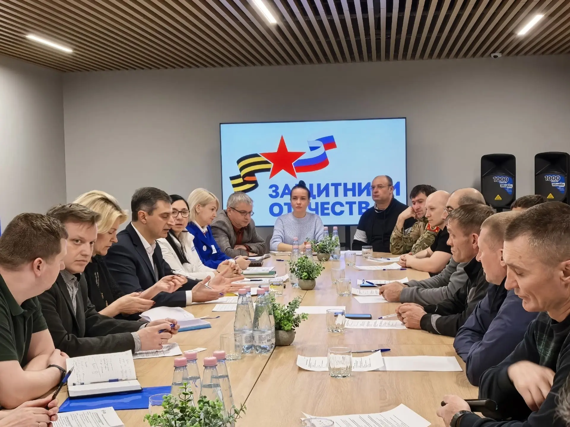 В Курске обсудили трудоустройство и профессиональное развитие ветеранов СВО