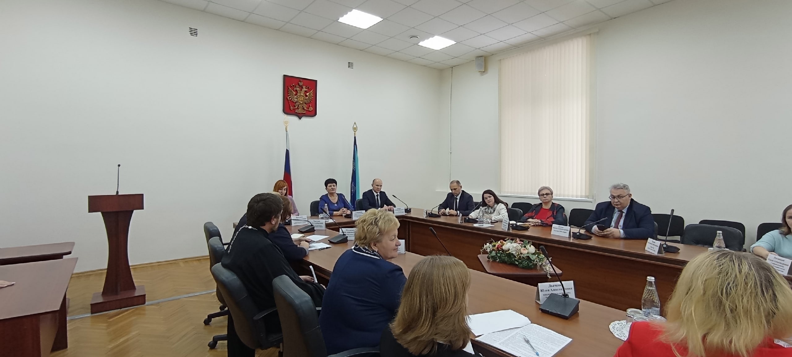 В мэрии Курска обсудили законопроект, касающийся русского языка