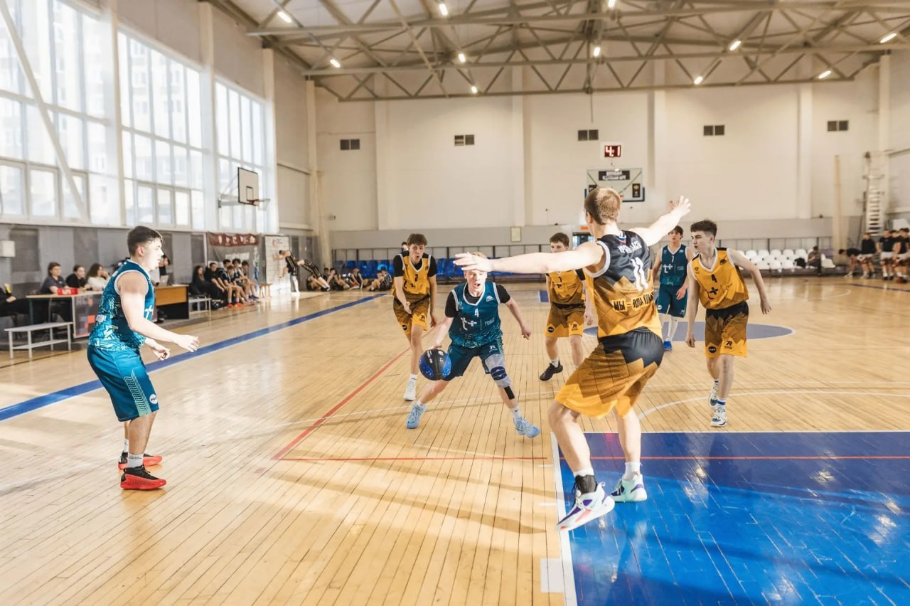 Баскетболисты из Курска взяли золото финала первенства ЦФО в лиге «КЭС БАСКЕТ»