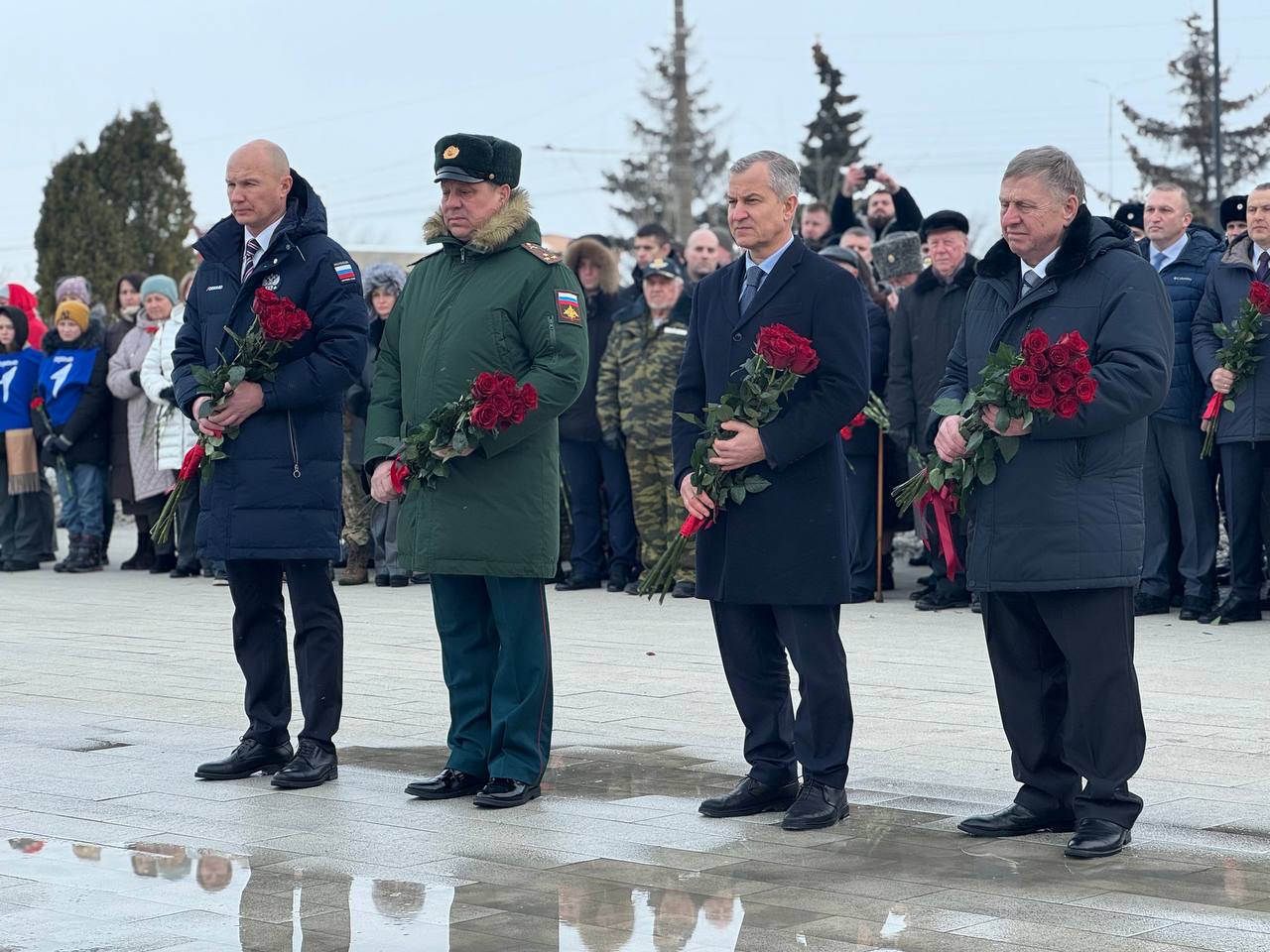 Куряне почтили память защитников Отечества