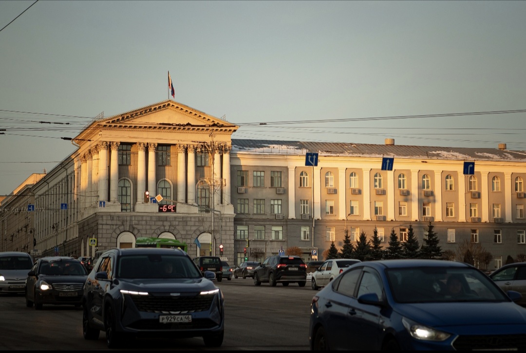 В парке «Пионеров»  в Курске вновь повреждены декоративные фигуры