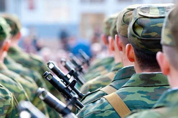 900 курян-призывников получили отсрочку от армии