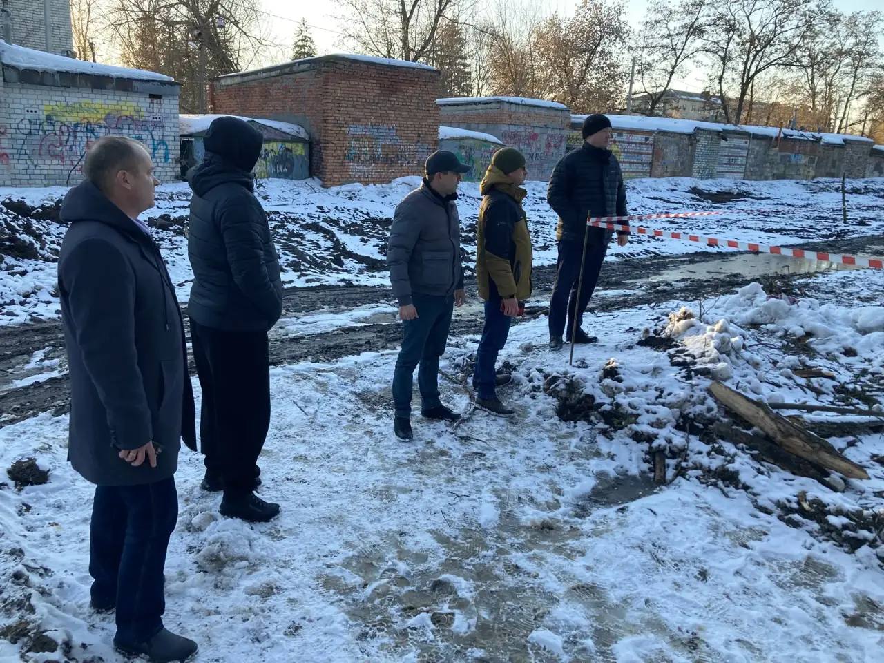 По факту повреждения надгробий на мемориале в Курске направили заявление в СК