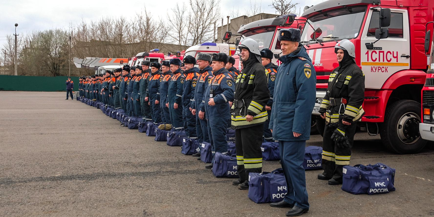 В Курске прошел смотр готовности сил и средств, привлекаемых к ликвидации ЧС