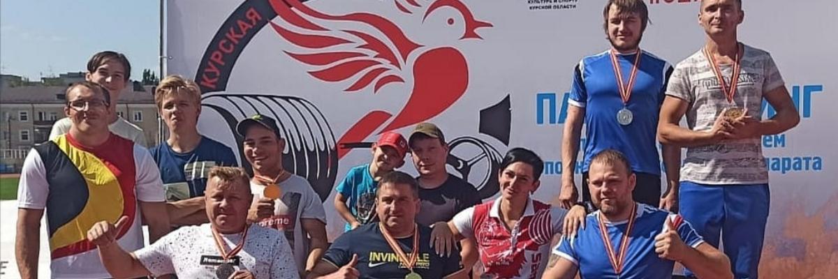 В Курске разыграли Кубок по пауэрлифтингу спорта лиц с поражением опорно-двигательного аппарата
