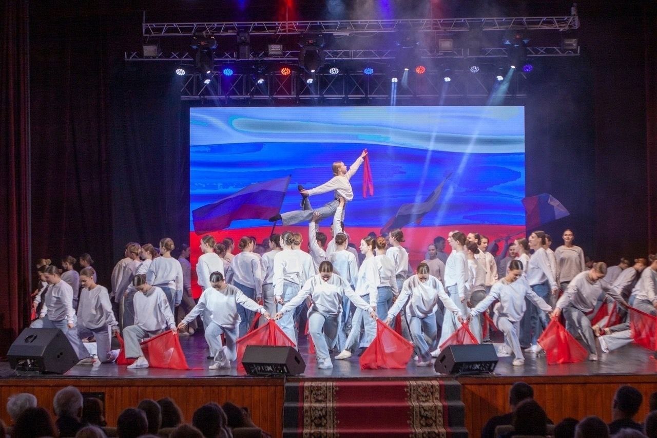 Курский танцевальный коллектив «Твой успех» получил звание «Заслуженный коллектив народного творчества»